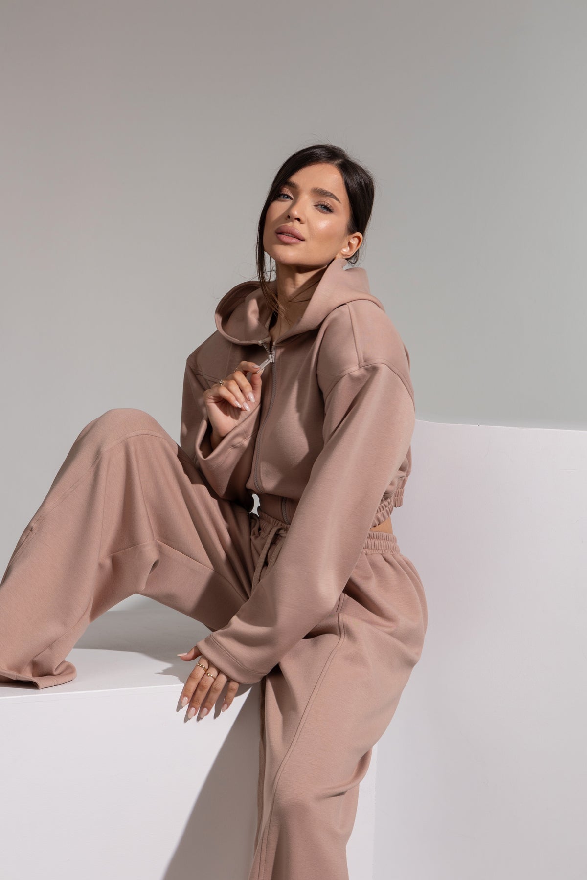 SWEATSUIT