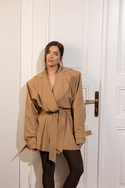 SHORT TRENCH
