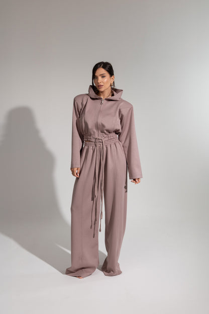 SWEATSUIT